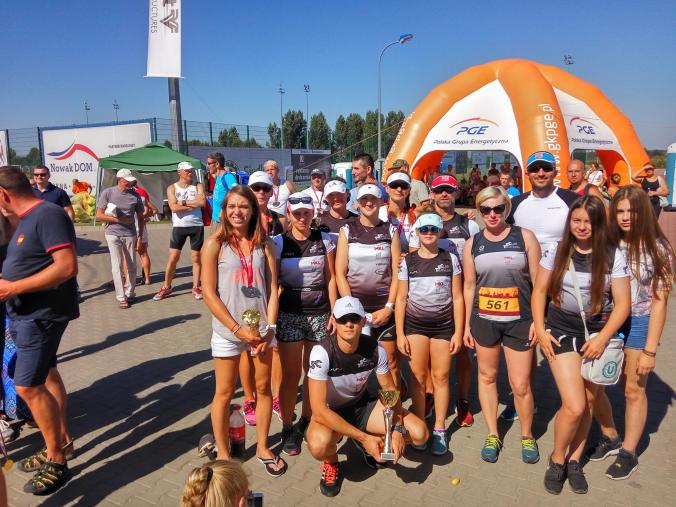 14191639_1298536963520053_1708474538_o